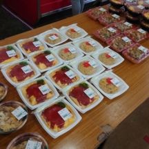 女性加工部「旬菜キッチン」が作る手作りお弁当が好評です。