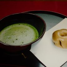 末廣名物「指饅頭とお抹茶セット」