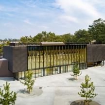 2019年3月 OPEN　静岡市三保松原文化創造センター「みほしるべ」