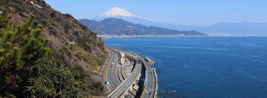 東海道一の絶景。今も昔も薩埵峠。