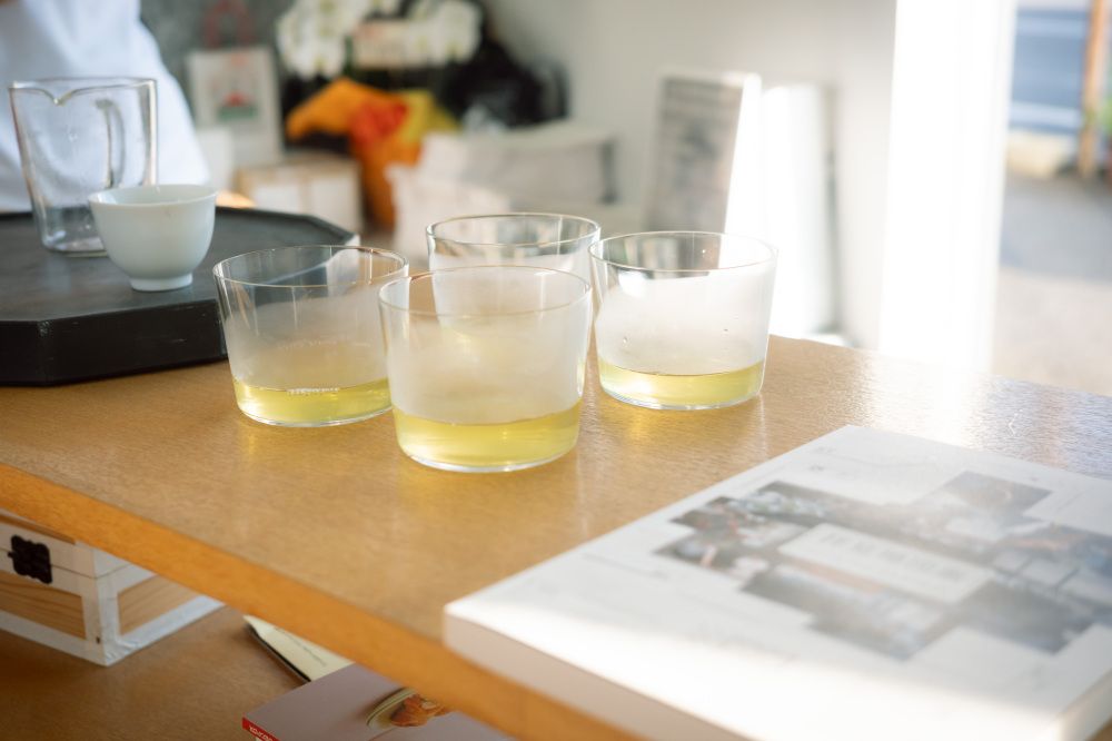 静岡のお茶は、金色に輝く