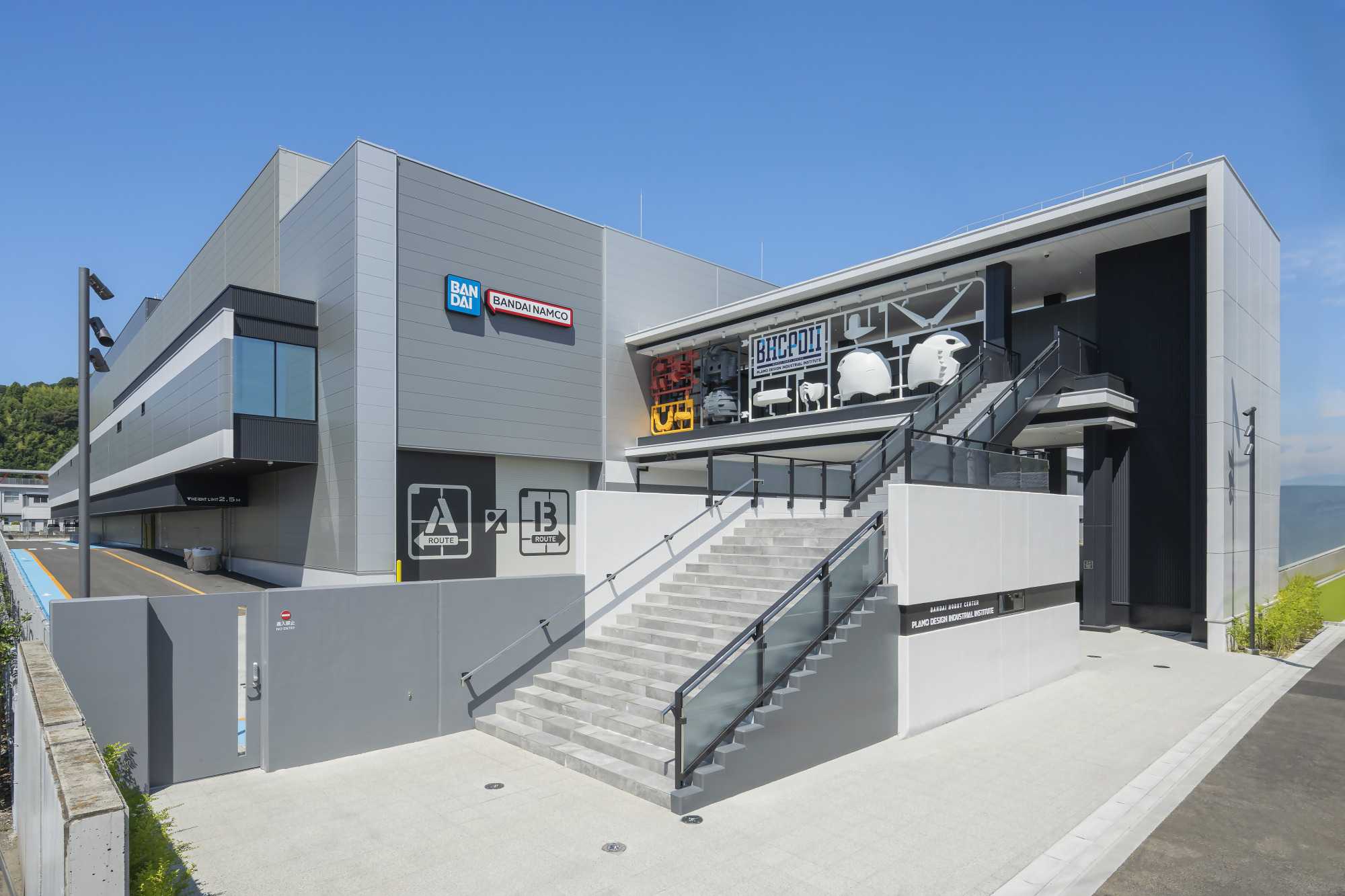 BANDAI HOBBY CENTER PLAMO DESIGN INDUSTRIAL INSTITUTE MUSEUM　©創通・サンライズ