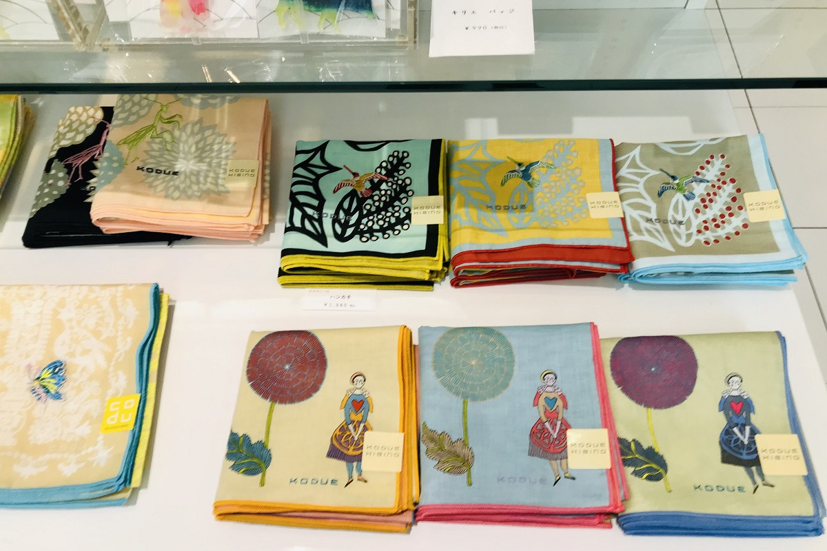 アーティストグッズ