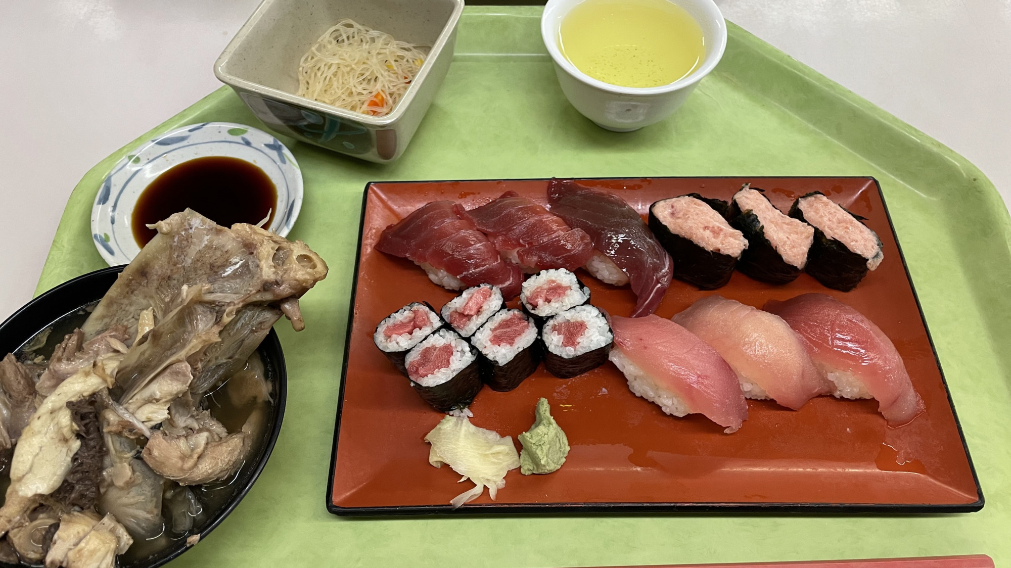 あら汁・味噌汁飲み放題