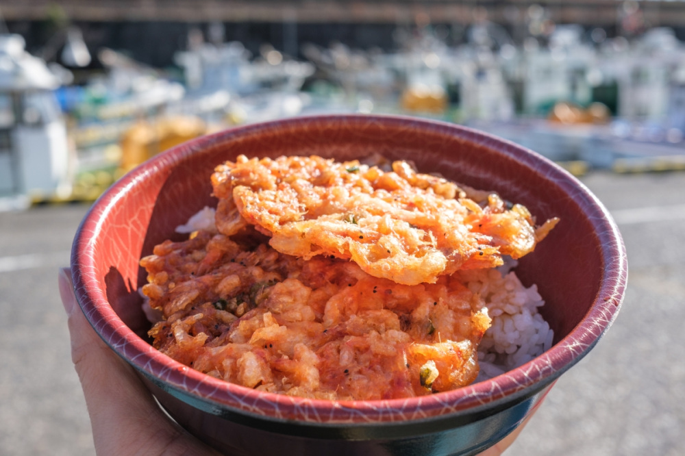 「浜のかきあげや」