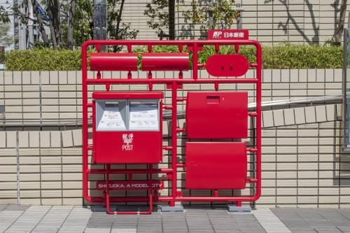 004郵便ポストプラモニュメント